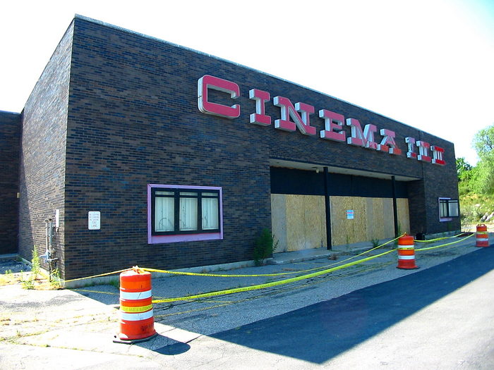 Maple Hill Cinema - July 2002